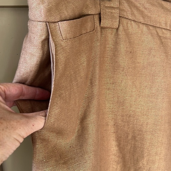 Nicole Miller 100% Linen Camel Color Metallic Sheen Bermuda Slack Shorts Sz 14 - Picture 2 of 7